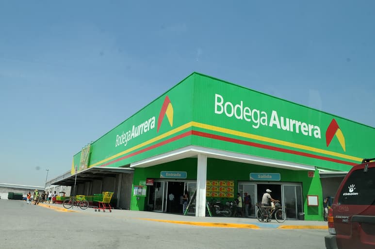 Bodega Aurrerá. (ARCHIVO)