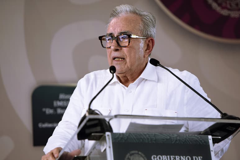 'Está tranquilo Sinaloa', afirma gobernador Rocha Moya