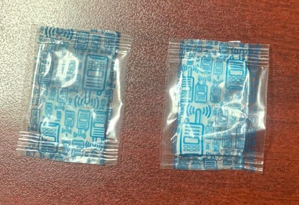 Aseguran mochila con droga en la colonia Casa Blanca de Gómez Palacio