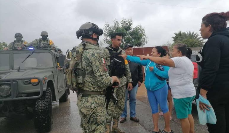 Protección Civil confirma evacuación de 12 familias en el ejido Santo Niño Aguanaval