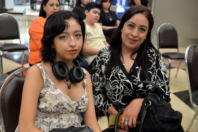 Marisela y Ana (EL SIGLO DE TORREÓN)