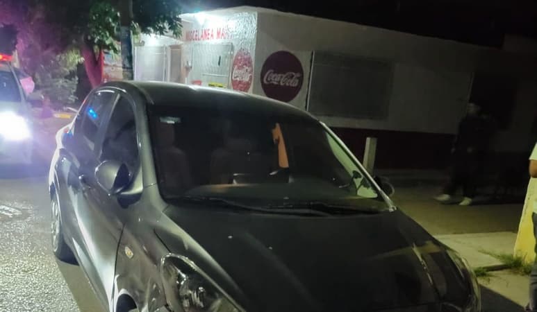 Menor de edad en bicicleta choca contra auto en calles de la colonia Moctezuma de Torreón
