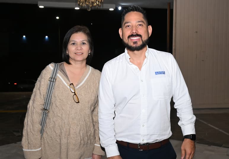 Conchita y Gerardo (EL SIGLO DE TORREÓN/RAMÓN SOTOMAYOR)