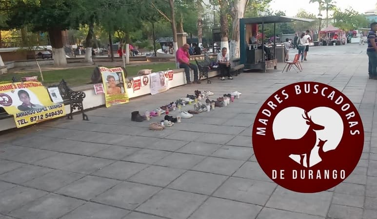 El nuevo colectivo ‘Madres Buscadoras de Durango’, realizó una vigilia el pasado 15 de marzo en la Plaza de Armas de Gómez Palacio. (EL SIGLO DE TORREÓN)