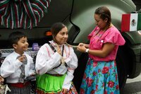 Desfile de aniversario de la Revolución Mexicana en Ciudad de México