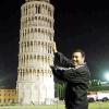 Luis Felipe Ramírez del Bosque frente a la Torre de Pisa, Italia durante sus últimas vacaciones por algunos países europeos.