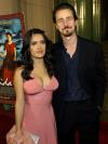 Salma Hayek llegó acompañada de su novio  también actor de la película Edward Norton.