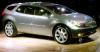 El nuevo Pontiac Deportivo G6, hace su aparicióna  nivel mundial en La Exhibición Internacional de autos en Detroit. Cuatro puertas,  cuatro pasajeros, 285 caballos de fuerza, V-6, utiliza solo la mitad de sus cilindros para ahorrar gasolina.