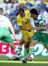 Santos Laguna no ganaba de visitante en la temporada regular desde la primera fecha del Torneo Apertura 2002, cuando derrotó al Atlas por dos tantos a uno en el Estadio Jalisco, bajo la dirección técnica de Sergio Bueno