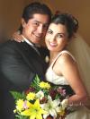 Lic. Rodrigo Anzures Solís e Ing. Karla H. Dávila Rodríguez contrajeron matrimonio religioso el sábado 29 de marzo de 2003