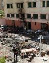 Unos 10 'kamikazes' atacaron con bombas la Casa de España, el Hotel Sarif, un cementerio judío, el círculo israelí de la ciudad y el Consulado de Bélgica en Casablanca, dejando un saldo de 39 muertos y centenares de lesionados.