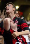 Los aficionados milanistas se prepararon para una noche de fiesta tras el sufrido encuentro en el que finalmente la escuadra propiedad del primer ministro, Silvio Berlusconi, se coronó campeona de la Liga de Campeones, en la primera final disputada entre dos equipos italianos. 

En la capital lombarda las caravanas iniciaron en el estadio Meazza, donde había una maxipantalla, y en la zona del centro histórico, para después extenderse a toda la ciudad.