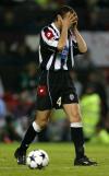 Serginho contestó por Milán y con una gran clase y técnica engañó a Buffon para adelantar a su equipo. Birindelli empató el marcador para la Juventus con un tiro fuerte a media altura.