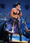 El aspecto musical corrió a cargo del controvertido dúo T.A.T.U., Pink y 50 Cent.
