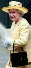 La reina, de 77 años, regresó a la Abadía de Westminster en Londres, donde fue coronada el 2 de junio de 1953, para una ceremonia conmemorativa a la que seguiría una fiesta para niños desfavorecidos en los jardines del Palacio de Buckingham.