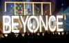 Durante la ceremonia de los BET 2003 El autodenominado Rey del Pop Michael Jackson entregó el premio de toda una trayectoria artística dedicada a la música a la' leyenda del soul' James Brown.