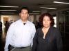 Nancy Nuñez viajó por asuntos de negocios a la Ciudad de México, la despidió su hijo, Diego Rayyoza.
