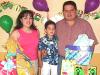Celebró su cumpleaños número cinco Eduardo Arias Salazar, lo acompañan sus padres Rafael Arias y Susana Salazar de Arias.