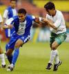 'Contra un equipo como Honduras que siempre está atrás y espera el contragolpe pues no hay manera de atacarlo', dijo el arquero mexicano Oswaldo Sánchez a la cadena Televisa al terminar el partido.