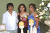 Una fiesta de despedida fue ofrecida en honor de Marine Rivera Ortega, organizada por Amada Ortega y Mariaelena Rivera.