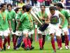 n la recta final, Lavolpe modificó su esquema con el ingreso de Osorno por Chiquis y Juan Pablo por Arellano. Más adelante sacó al fundido Pollo y le dio frescura a la banda derecha con Mario Méndez.