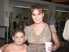 02 de agosto
Retornó a Los Ángeles, la niña Desireé Rodríguez, la despidió Pilar Gámez de Díaz
