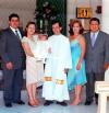 Los señores Rubén Gómez Nava y Aseneth Pérez de Gómez llevaron a su hijo a la pila bautismal de la parroquia Los Ángeles, fueron sus padrinos Fernado Reza y Carolina Romo Reza.