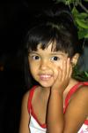 La pequeña Melyssa cumplió tres años de edad y los celebró con una piñata. Sus padres son Manuel H Mena y Mely Salazar de Mena.