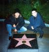 Alberto Rubio viajó a Los Ángeles, California, para visitar a su hermano Gamaliel, aquí se encuentran en el bulevar Hollywood.
