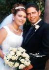 Lic. Rosa Cecilia Sosa Lugo el día de su enlace matrimonial con el Ing. José Luis Acosta Sifuentes.

  Estudio: Laura Grageda