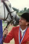 Jaret Llewellyn obtuvo el oro en el esqui acuático.