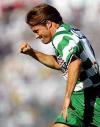 Apenas cuatro minutos más tarde,  José Antonio 'Tato' Noriega, quien llegó con el esférico controlado por el centro de la cancha y en cuanto encontró el espacio ideal sacó un disparo que desvió ligeramente el zaguero Isaac Terrazas para dejar sin oportunidad al portero argentino.