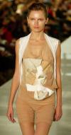 Tracey Boyd fue bien recibida por la crítica londinense e internacional en la presentación de su desfile.