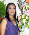26 octubre 


Yadira Vanessa Valdez Rodríguez en la fiesta de despedida de soltera que se le ofreció por su próximo matrimonio con el señor Esteban Íñiguez Castruita.