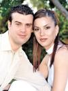 Larry Bianco y Martha Cisneros contrajeron matrimonio el 1 de noviembre de 2003.