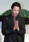 Sin importar la lluvia, el elenco de Matrix Revolutions, estuvo presente durante la cuenta regresiva que diera inicio a la premiere.