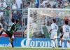 Sabedor de que las esperanzas de clasificar renacieron con la caída del América, Santos Laguna estuvo encima de la meta defendida por Erubey Cabuto, pero se topó con una bien plantada defensiva queretana que rompió todo lo que le llegó.