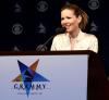 Las candidaturas de los Grammy repartieron su suerte entre Beyoncé, Jay-Z, OutKast y Pharrell Williams, cada uno de ellos aspirante a seis de los principales premios de la industria discográfica.
Moby, la estrella de rock dió a conocer a los nominados para la edición número 46 de los premios Grammy que se celebrará en Los Ángeles el 8 de febrero de 2004.