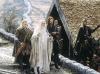 Recordando un poco la trama de la trilogía, la historia se centra en un joven hobbit llamado Frodo, quien hereda un anillo dorado tan poderoso que quien lo posea puede gobernar la Tierra Media.