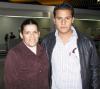  16 de diciembre de 2003 



Jesús David Barroso viajó a México en plan de trabajo, fue despedido por su esposa Margarita de Barroso.
