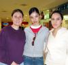 30 de diciembre de 2003
Cristina Brenda Espinoza y Katia Ortiz