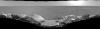 Las impactantes fotografías en blanco y negro fueron tomadas por el Spirit antes de que anocheciera en la frígida superficie marciana y retransmitidas a la Tierra por el orbitador Odyssey.