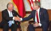 Al presidente argentino Nestor Kirchner se reunió con el presidente de México Vicente Fox en en Monterrey, al inicio de la Cumbre Extraordinaria de las Américas.