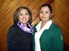 Janette Valdez y Sandra Villarreal en el convivio del Día de la Enfermera.