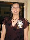 Martha Candelas Ramírez fue despedida de su soltería por su próxima boda con Salvador Valenzuela.