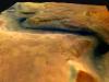 Una de las fotos mostradas en Darmstadt, ampliada sin que perdiera calidad a un tamaño de 24 metros de largo por 2,5 de ancho, recoge una porción de un barrido de 1.700 kilómetros de largo y 65 kilómetros de ancho en el Gran Cañón de Marte (Valles Marineris).