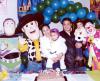 Gonzalo Ávila Medina acompañado de sus amiguitos en la fiesta de cumpleaños que le organizaron sus padres