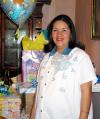 10 de febrero 
 Nereida Rivera, captada en la fiesta que se le organizó por el próximo nacimiento de su bebé