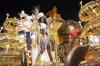 Este año además se cumple el vigésimo aniversario del sambódromo y los organizadores del carnaval llamaron a los participantes a revivir éxitos del pasado para el desfile del 2004.