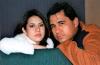 Miriam Delia Barker Berumen y Óscar de Jesús Martínez Reyes contrajeron matrimonio el 27 de febrero de 2004.